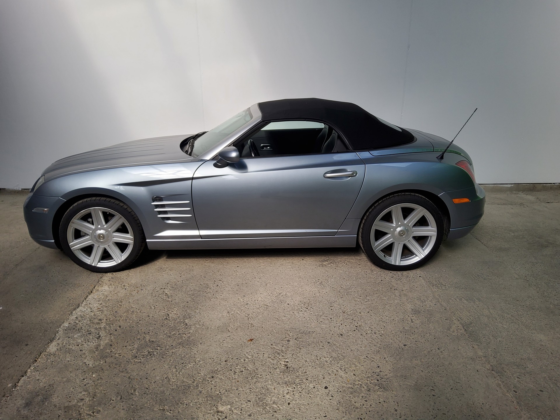 CHRYSLER Crossfire 3.2 V6 Roadster-showroom-element-1