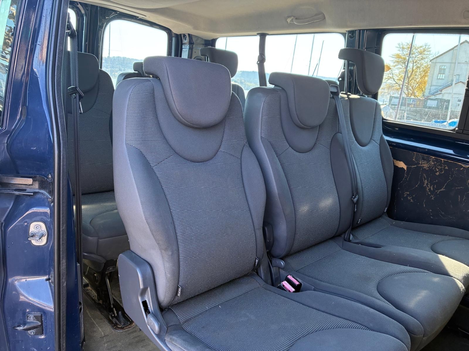 CITROEN Jumpy 2.0 HDi L2H1 Attraction-image-2
