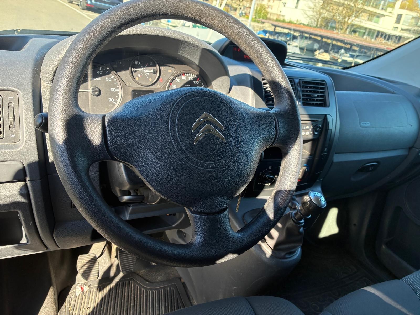 CITROEN Jumpy 2.0 HDi L2H1 Attraction-image-8