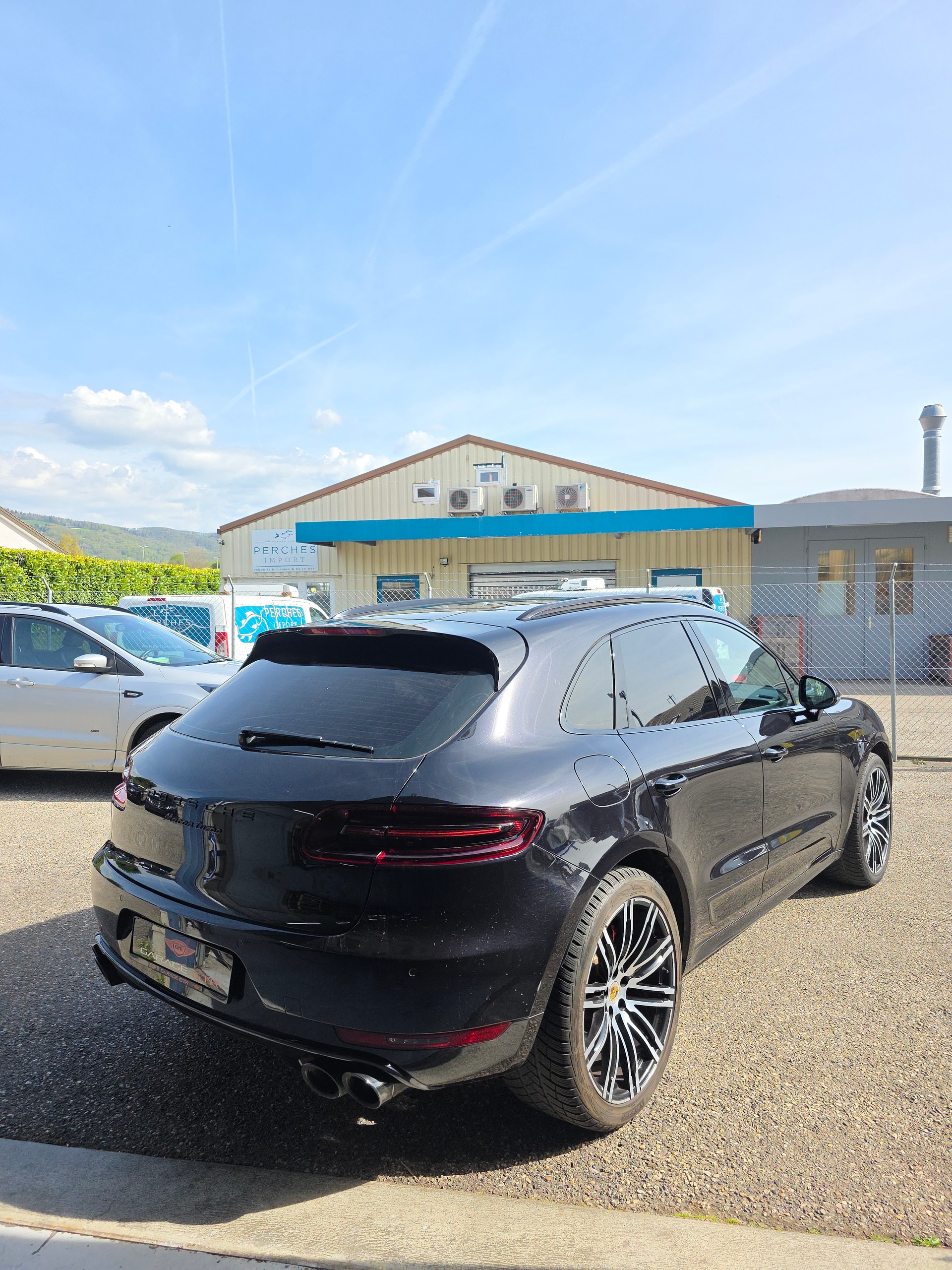 PORSCHE Macan Turbo Exclusive Performance Edition PDK-image-1