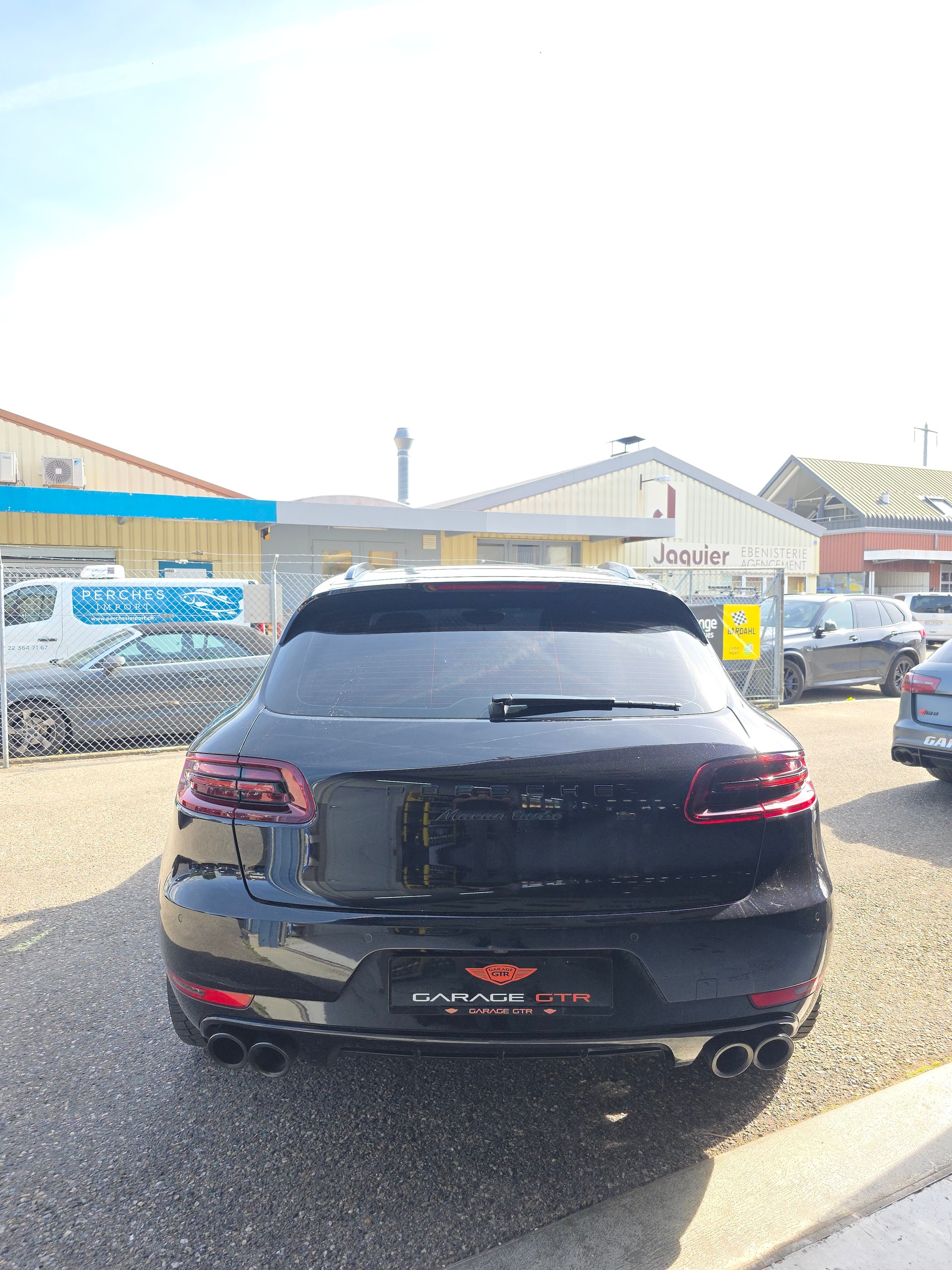 PORSCHE Macan Turbo Exclusive Performance Edition PDK-image-2