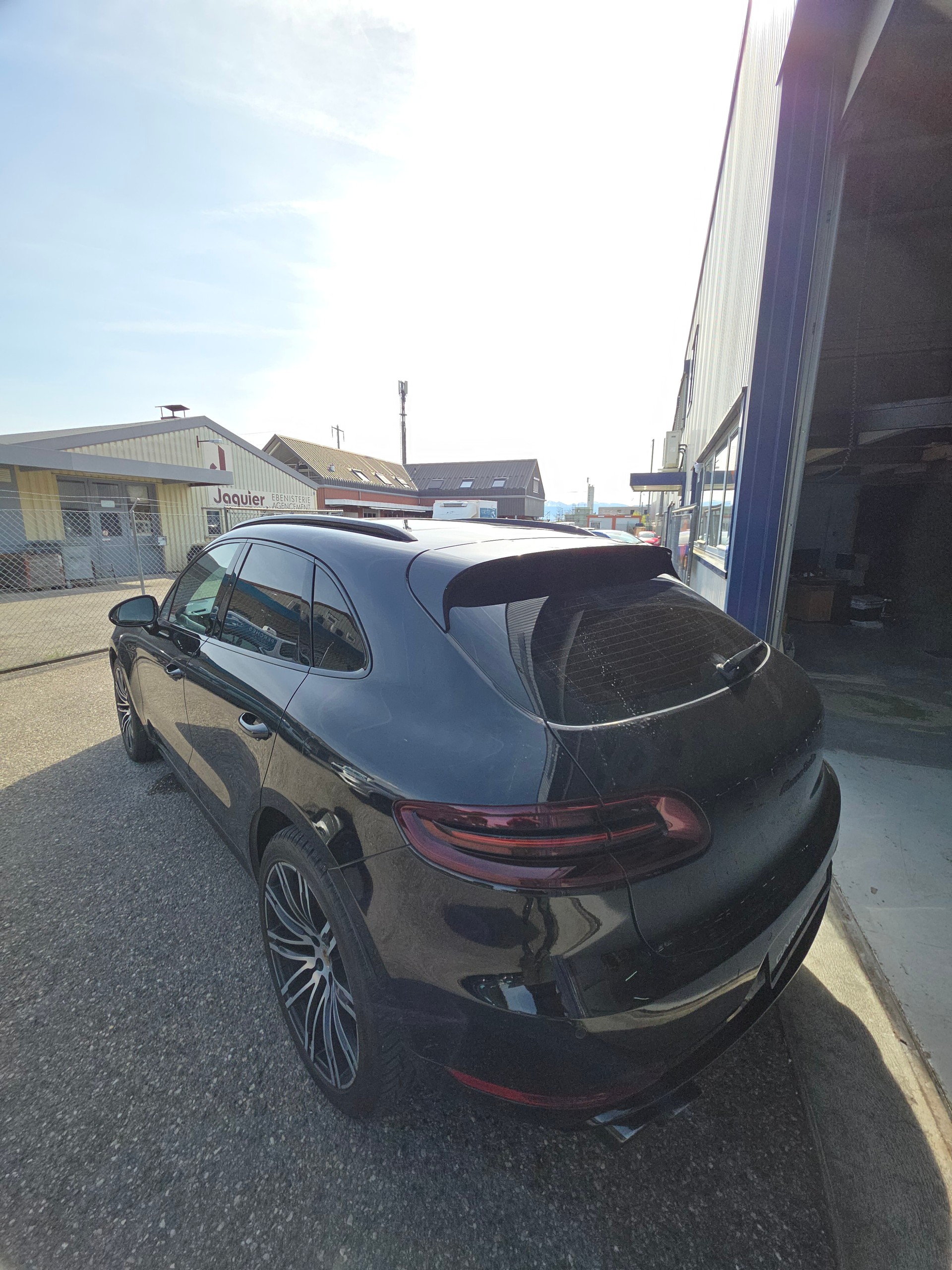 PORSCHE Macan Turbo Exclusive Performance Edition PDK-image-3