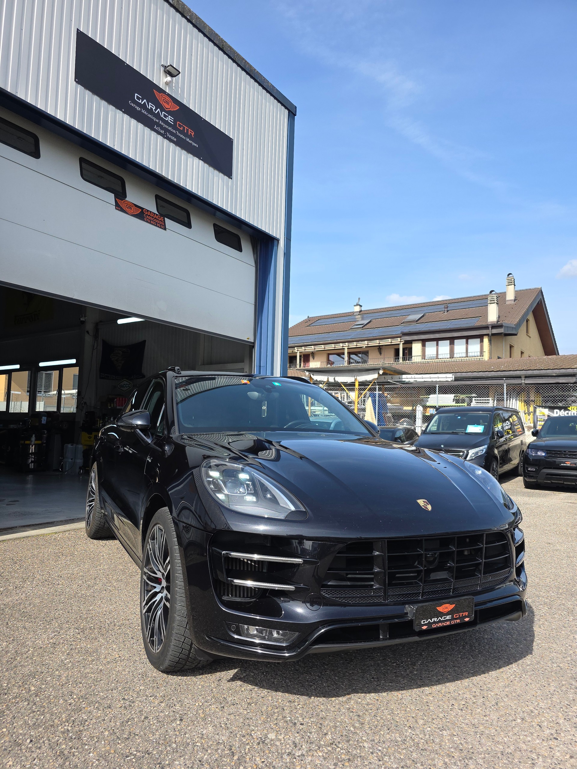 PORSCHE Macan Turbo Exclusive Performance Edition PDK
