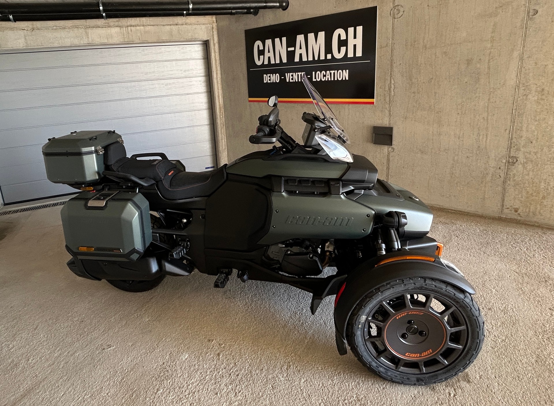 CAN-AM CANYON Redrock-image-2