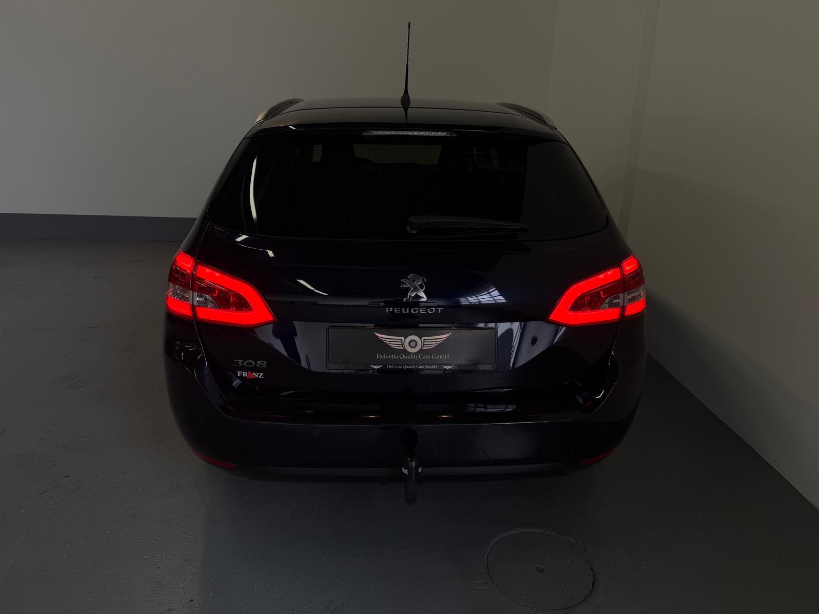 PEUGEOT 308 SW 1.2 THP Allure Automatic-image-11