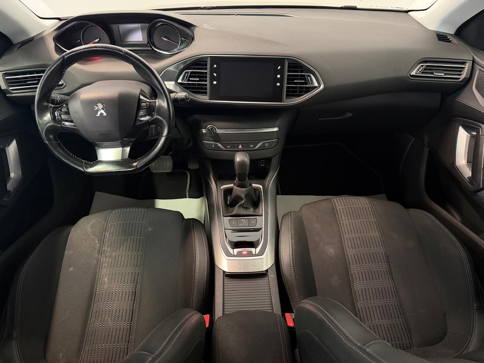 PEUGEOT 308 SW 1.2 THP Allure Automatic-image-13