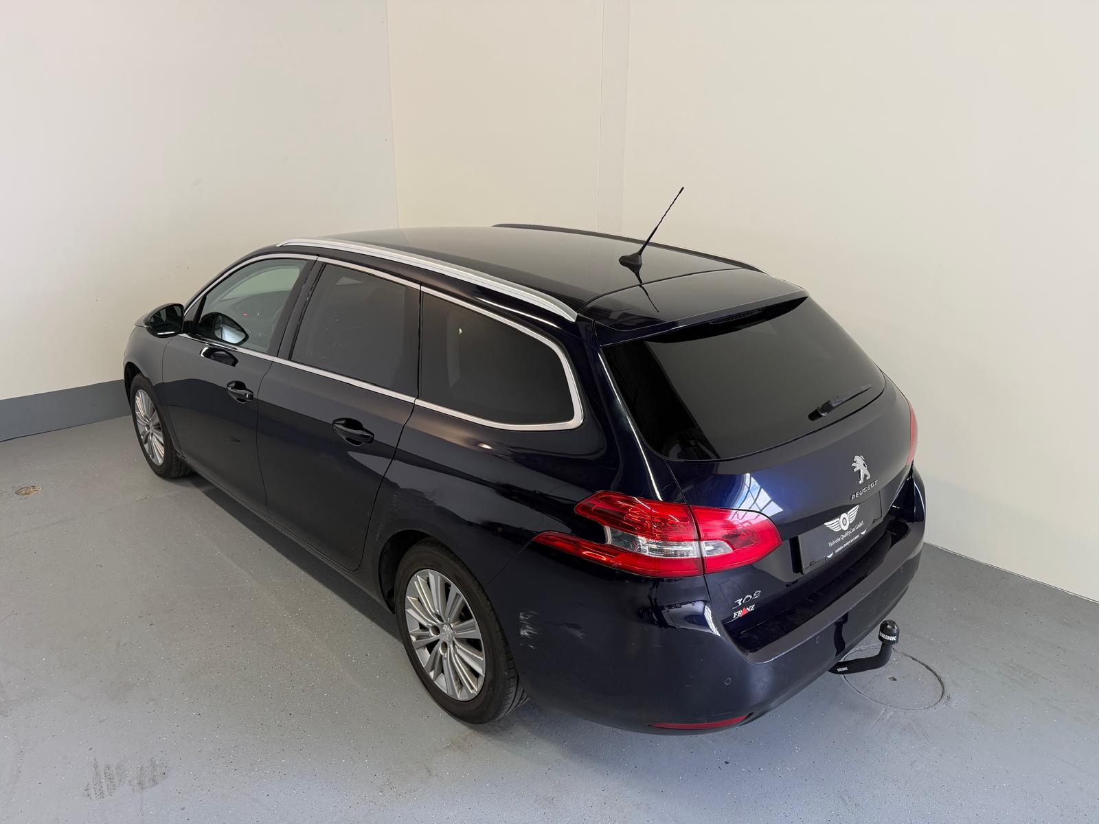 PEUGEOT 308 SW 1.2 THP Allure Automatic-image-7