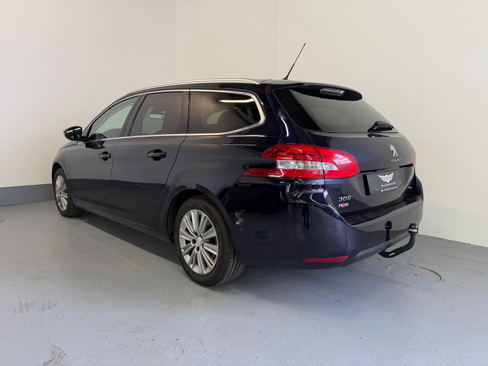 PEUGEOT 308 SW 1.2 THP Allure Automatic-image-9