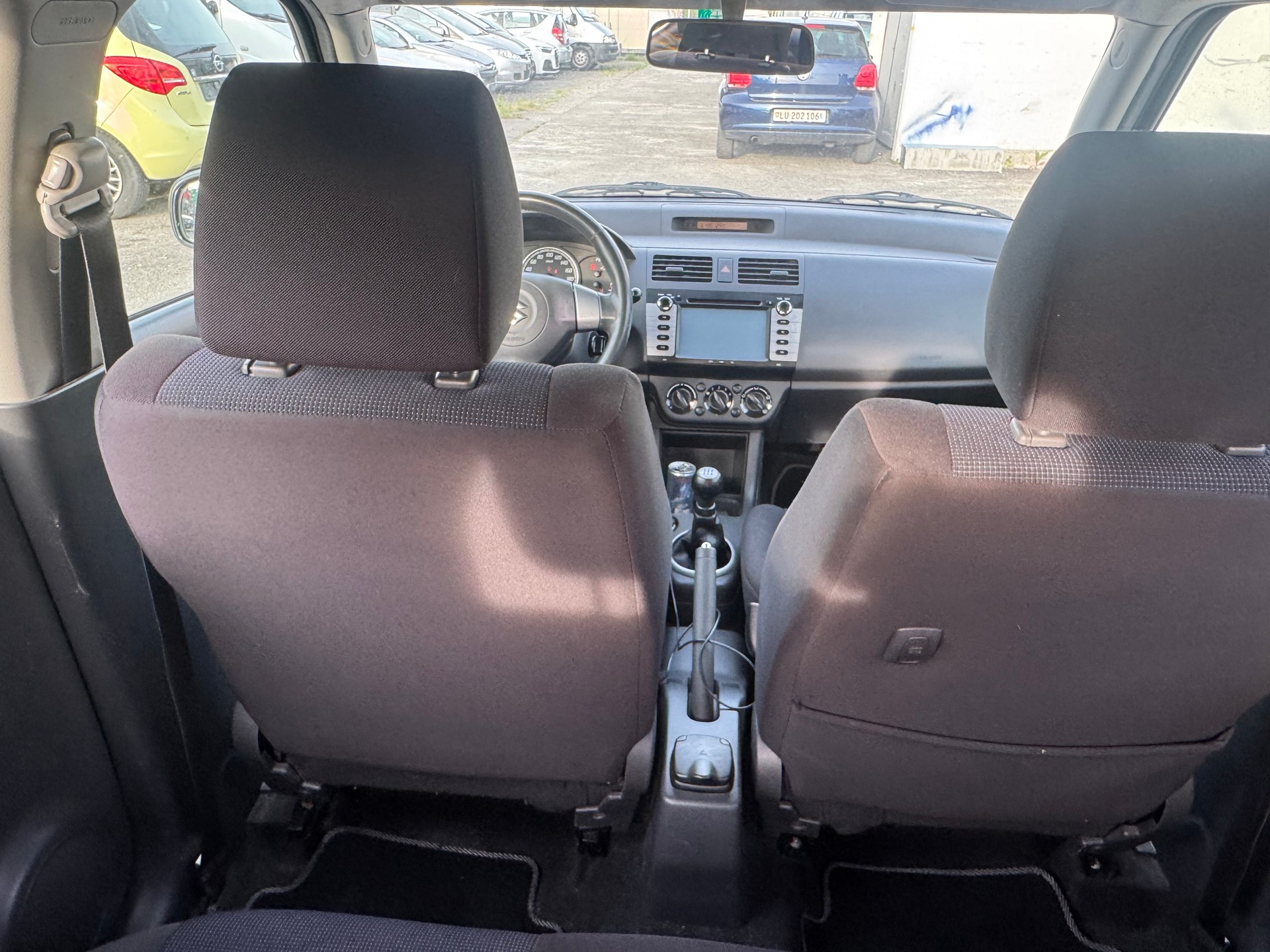 SUZUKI Swift 1.3i 16V GL Top 4x4-image-7