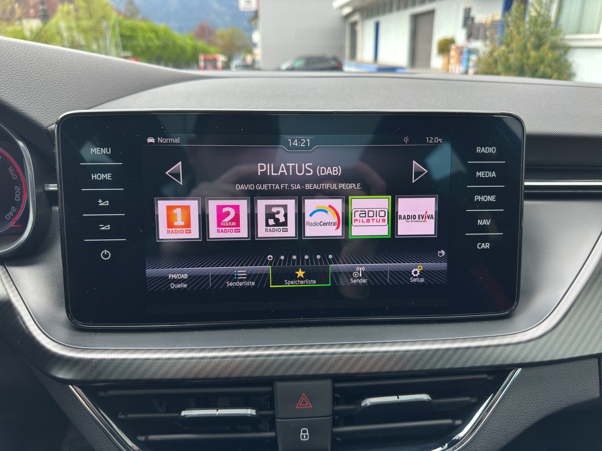 SKODA Kamiq 1.5 TSI Monte Carlo DSG-image-24