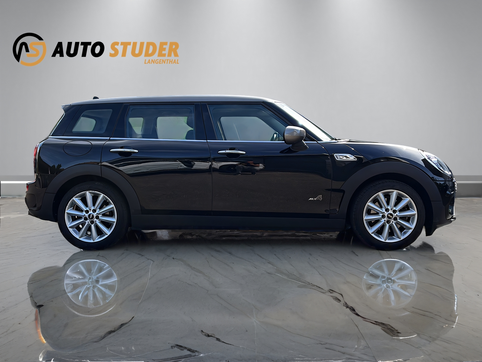MINI Clubman F54 2.0i Cooper S ALL4-image-12