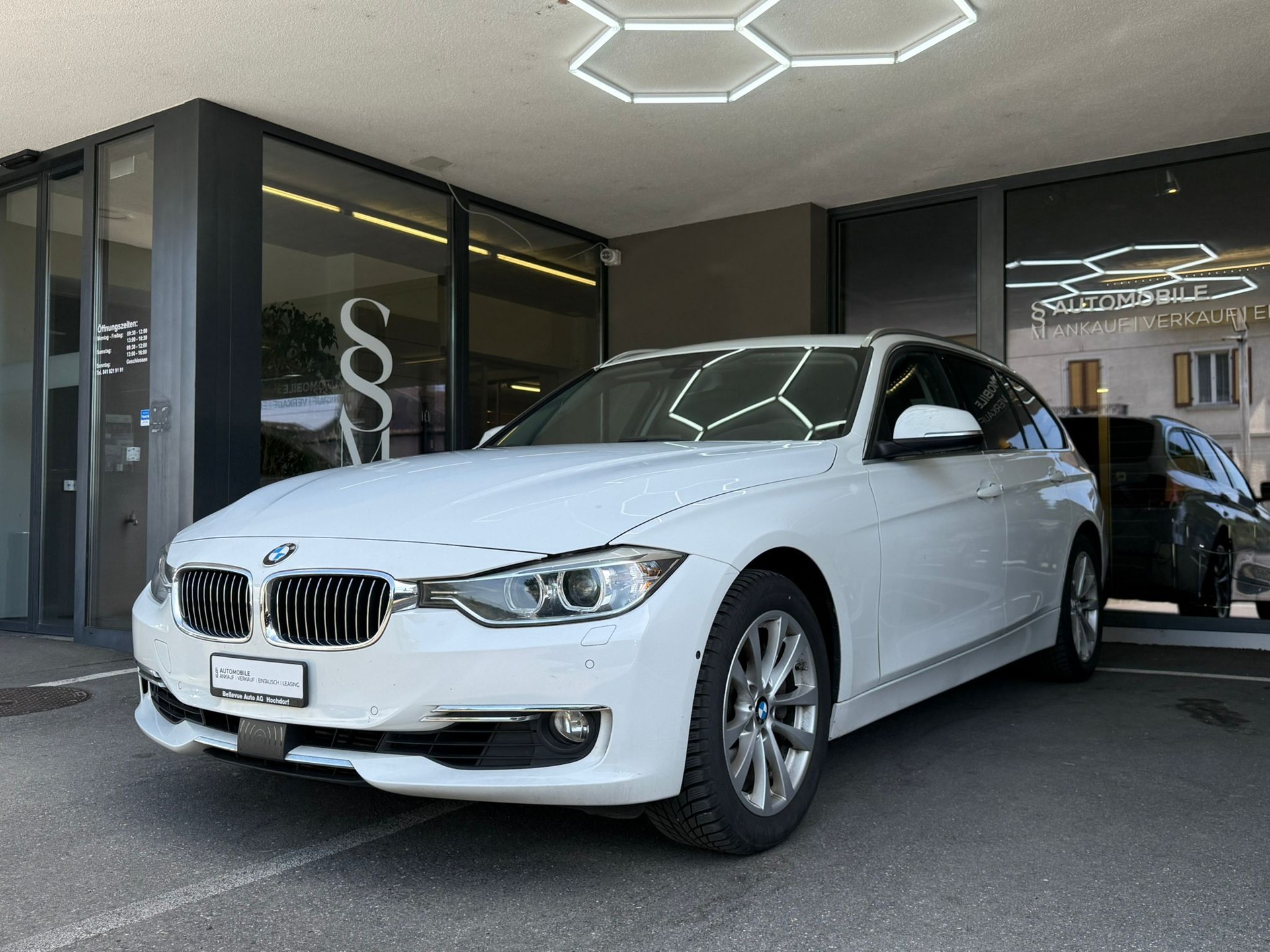 BMW 335d xDrive Touring Steptronic