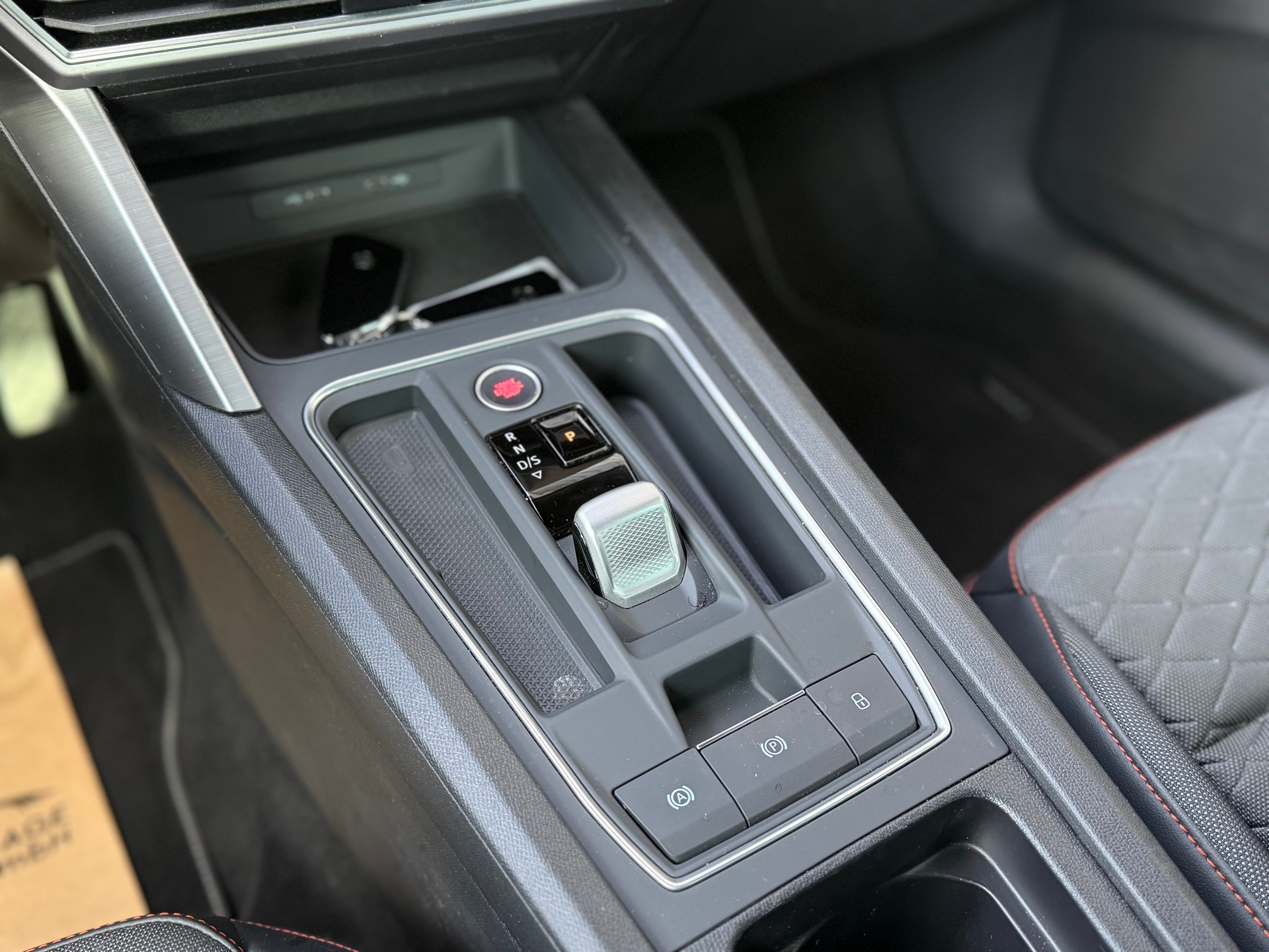 SEAT Leon 1.5 eTSI mHEV DSG FR °° 5 Jahre / 100'000 KM Seat Hersteller Garantie °°-image-15
