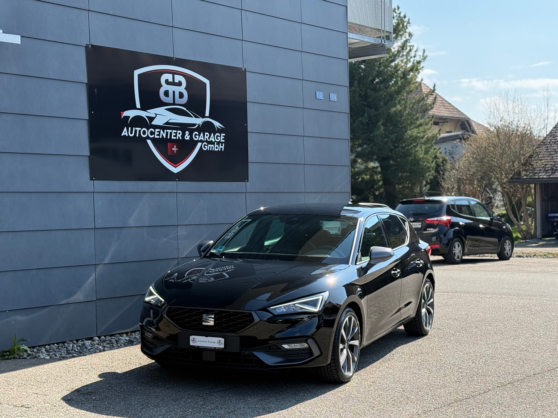 SEAT Leon 1.5 eTSI mHEV DSG FR °° 5 Jahre / 100'000 KM Seat Hersteller Garantie °°-image-0