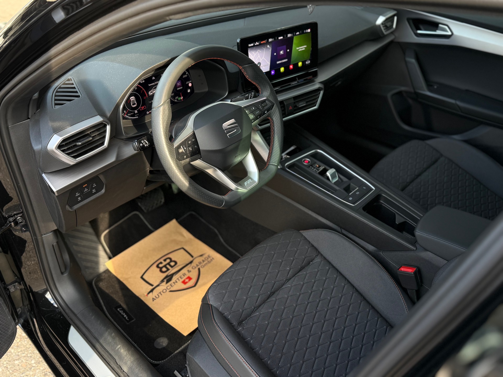 SEAT Leon 1.5 eTSI mHEV DSG FR °° 5 Jahre / 100'000 KM Seat Hersteller Garantie °°-image-10