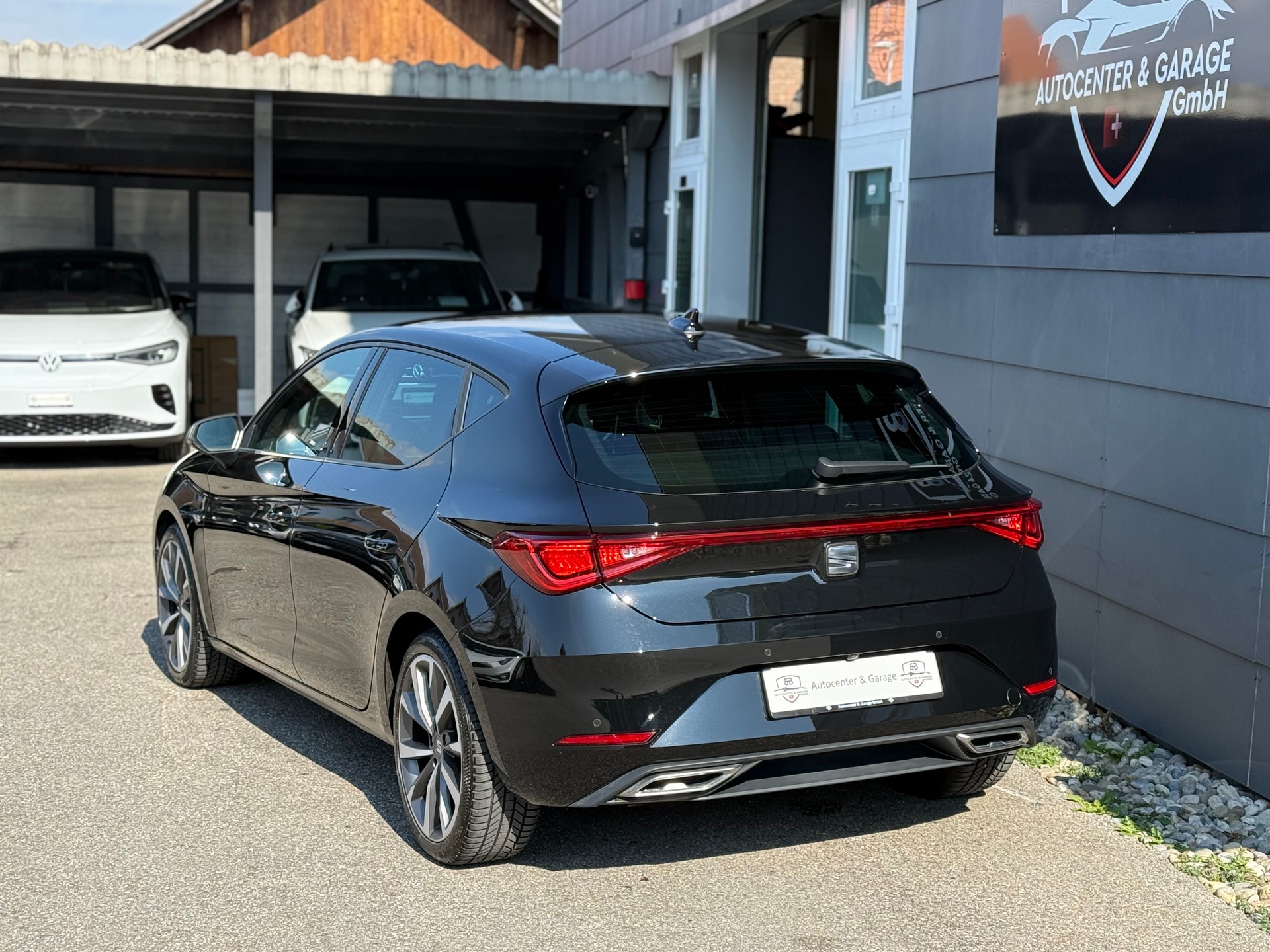 SEAT Leon 1.5 eTSI mHEV DSG FR °° 5 Jahre / 100'000 KM Seat Hersteller Garantie °°-image-5