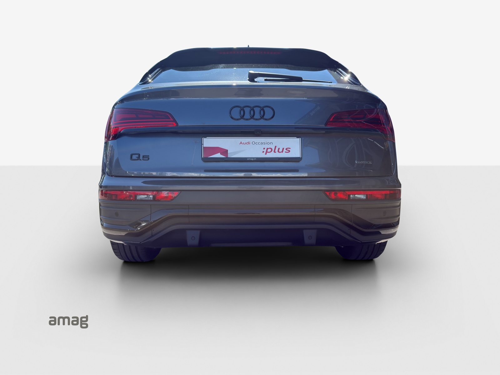 AUDI Q5 Sportback 50 TFSI e PHEV S line quattro S-tronic-image-4