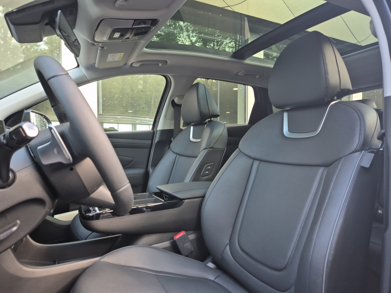 HYUNDAI Tucson 1.6 T-GDi HEV Vertex Swiss Edition 4WD-image-5