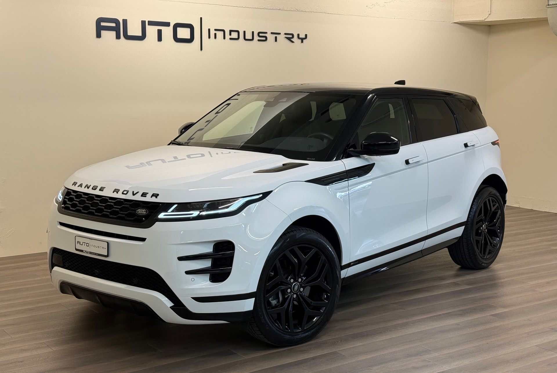 LAND ROVER Range Rover Evoque R-Dynamic D 240 AT9