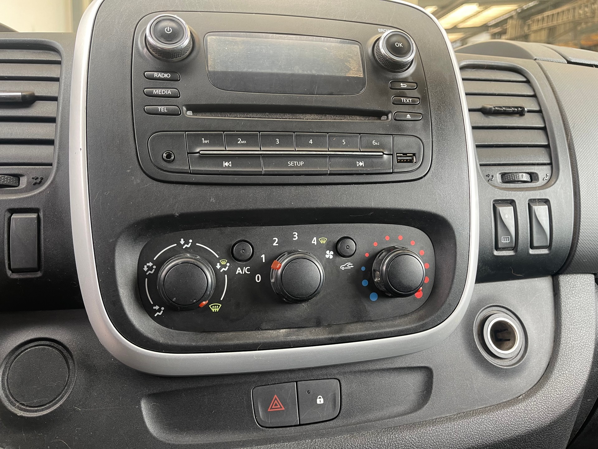 OPEL 1.6cdti-image-9