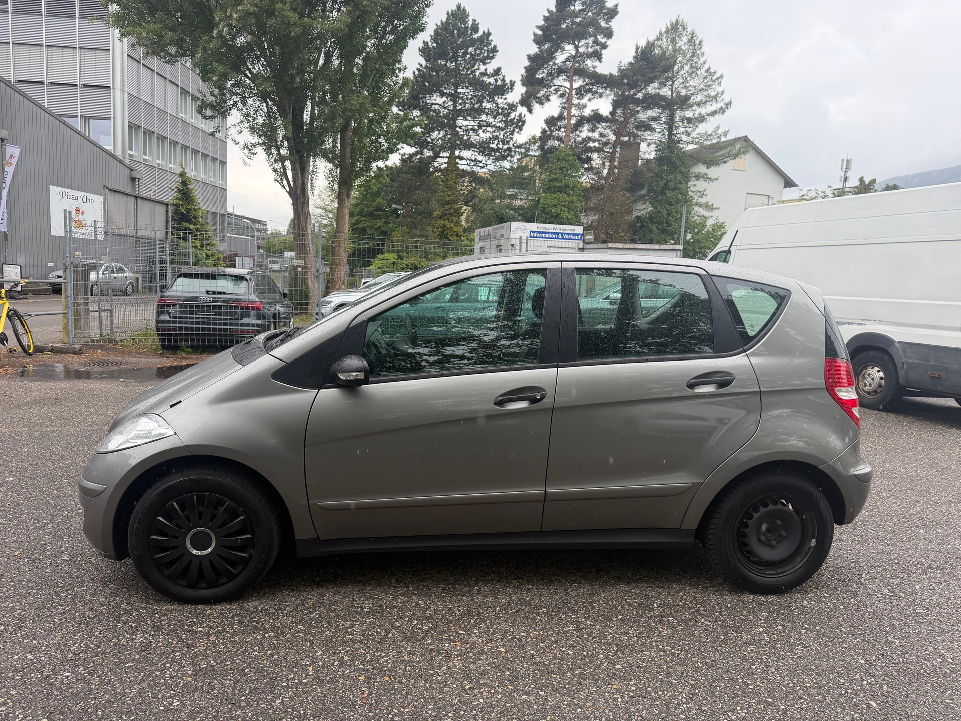MERCEDES-BENZ A 170 Elégance Edition A * Klimaanlage * Tempomat * 06x Airbag * AHK 1300Kg * Letzte MFK 03.2025-image-8