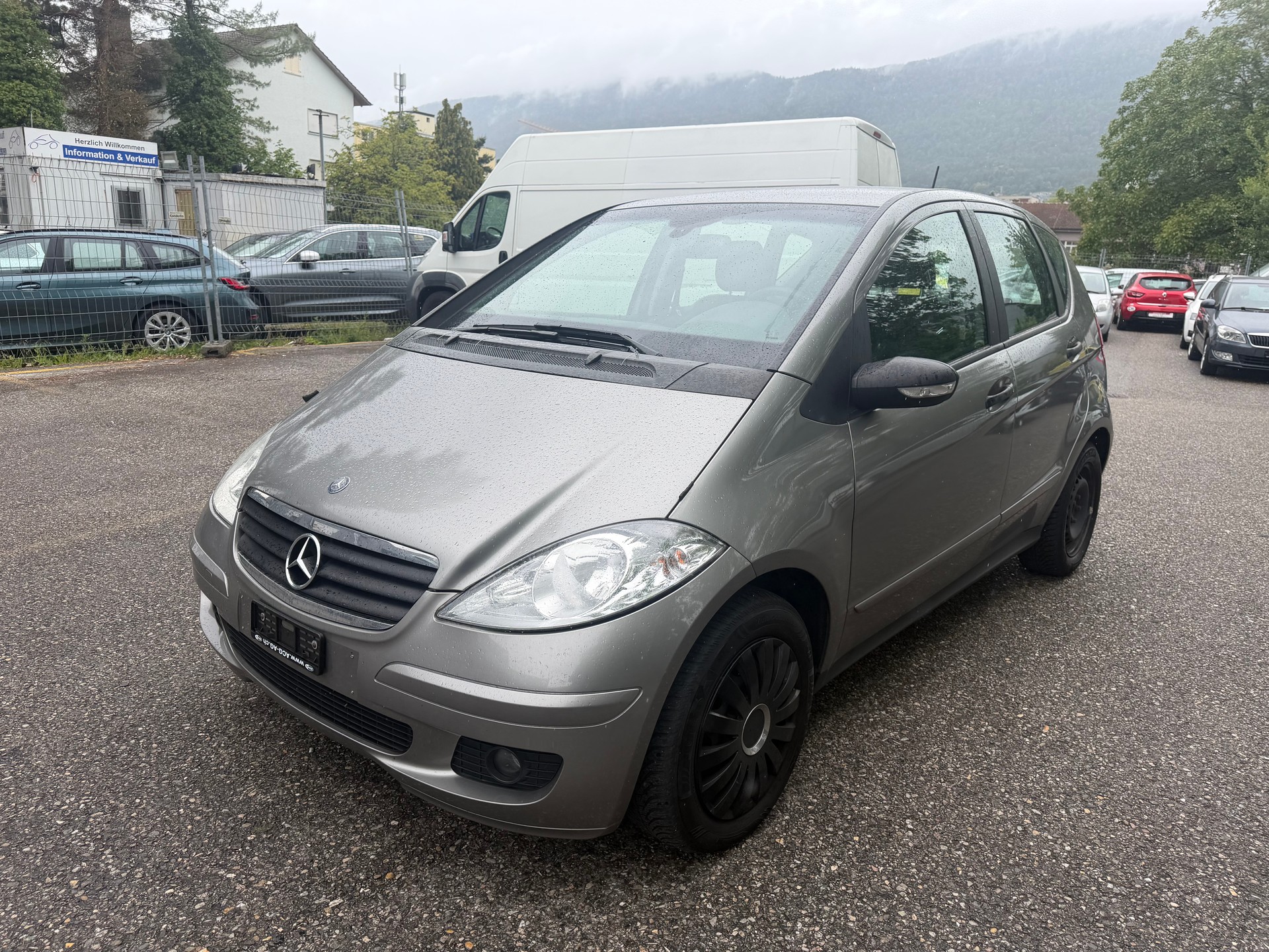 MERCEDES-BENZ A 170 Elégance Edition A * Klimaanlage * Tempomat * 06x Airbag * AHK 1300Kg * Letzte MFK 03.2025-image-0