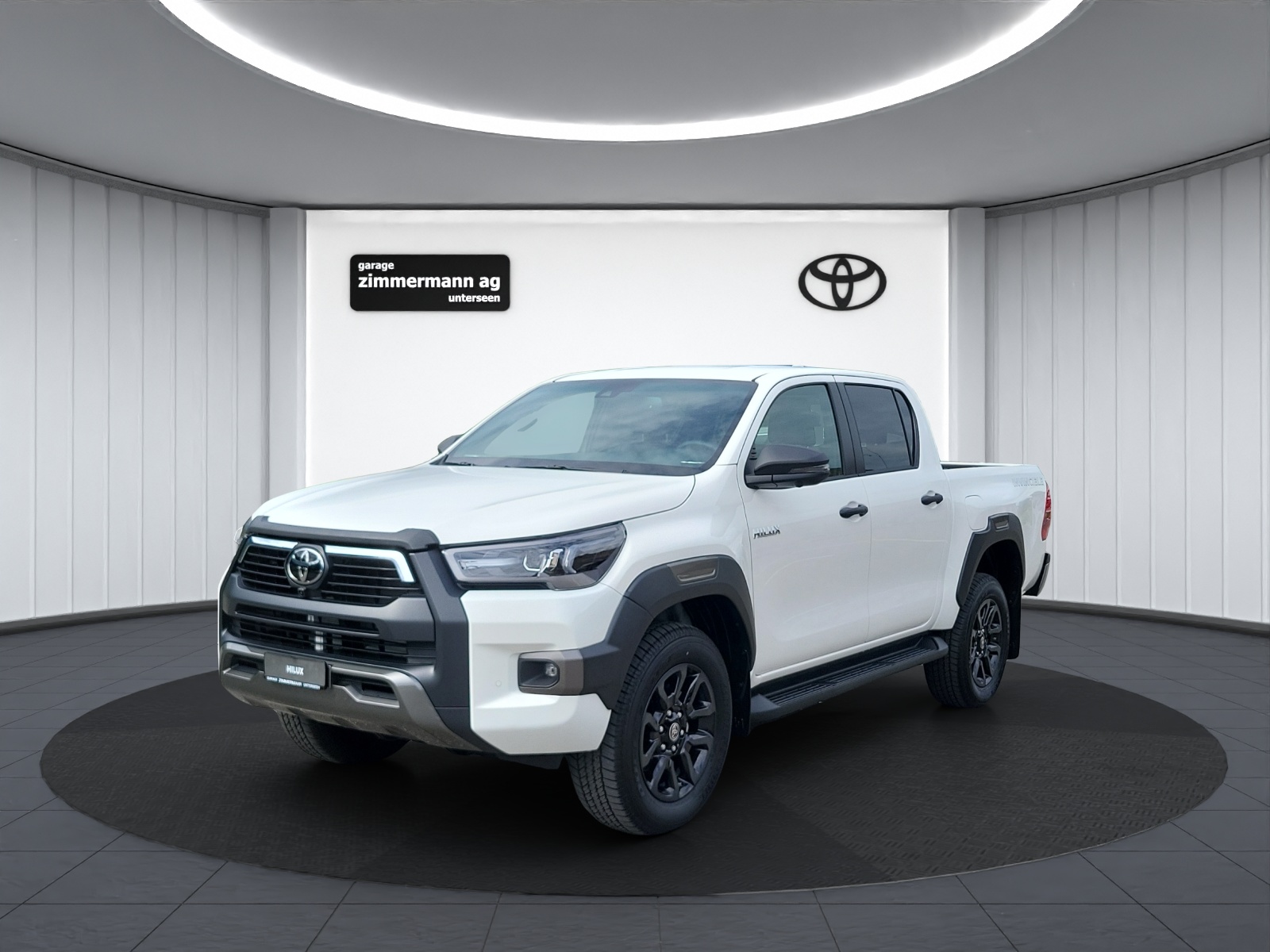 TOYOTA Hilux Double Cab.-Pick-up 2.8 Invincible AWD