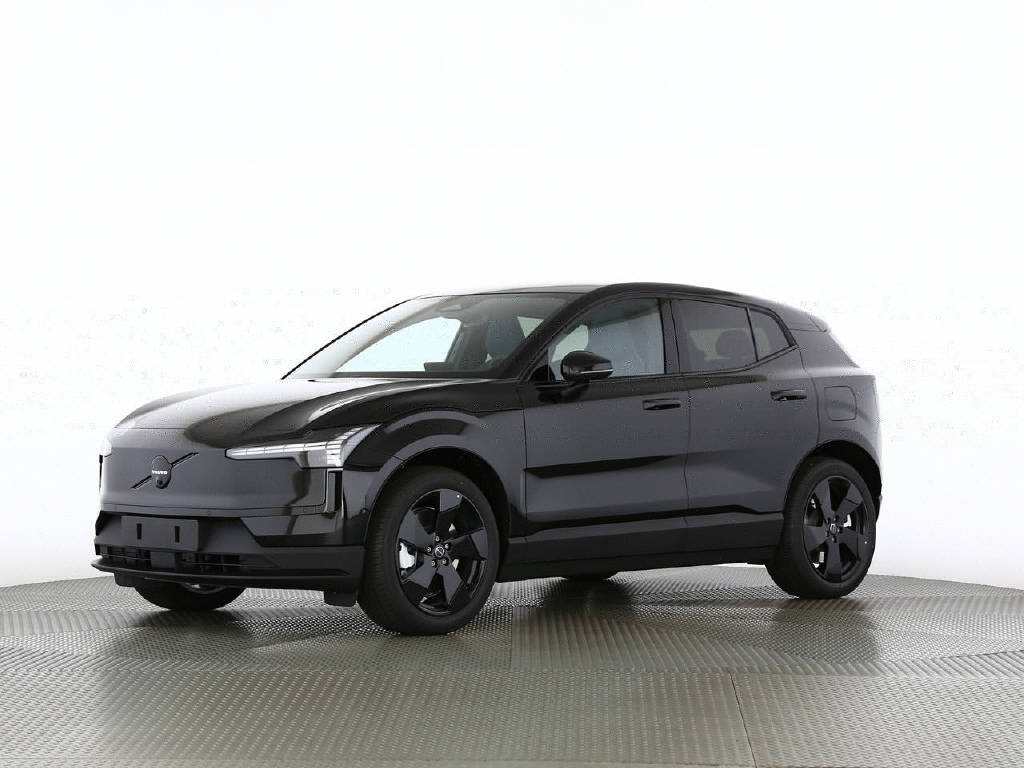 VOLVO EX 30 P8 Twin Ultra Black Edition AWD-image-21
