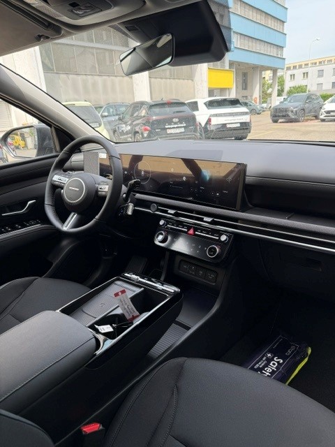 HYUNDAI Tucson 1.6 T-GDi HEV Amplia 4WD-image-11