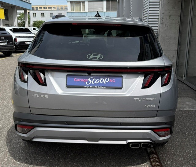 HYUNDAI Tucson 1.6 T-GDi HEV Amplia 4WD-image-3