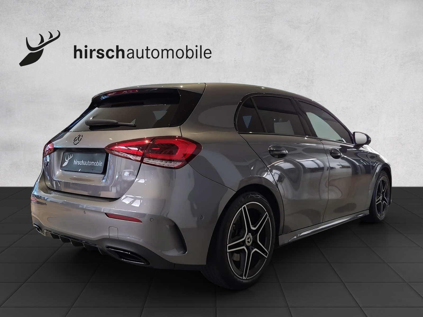 MERCEDES-BENZ A 250 4Matic AMG Line 4Matic 7G-DCT-showroom-element-3