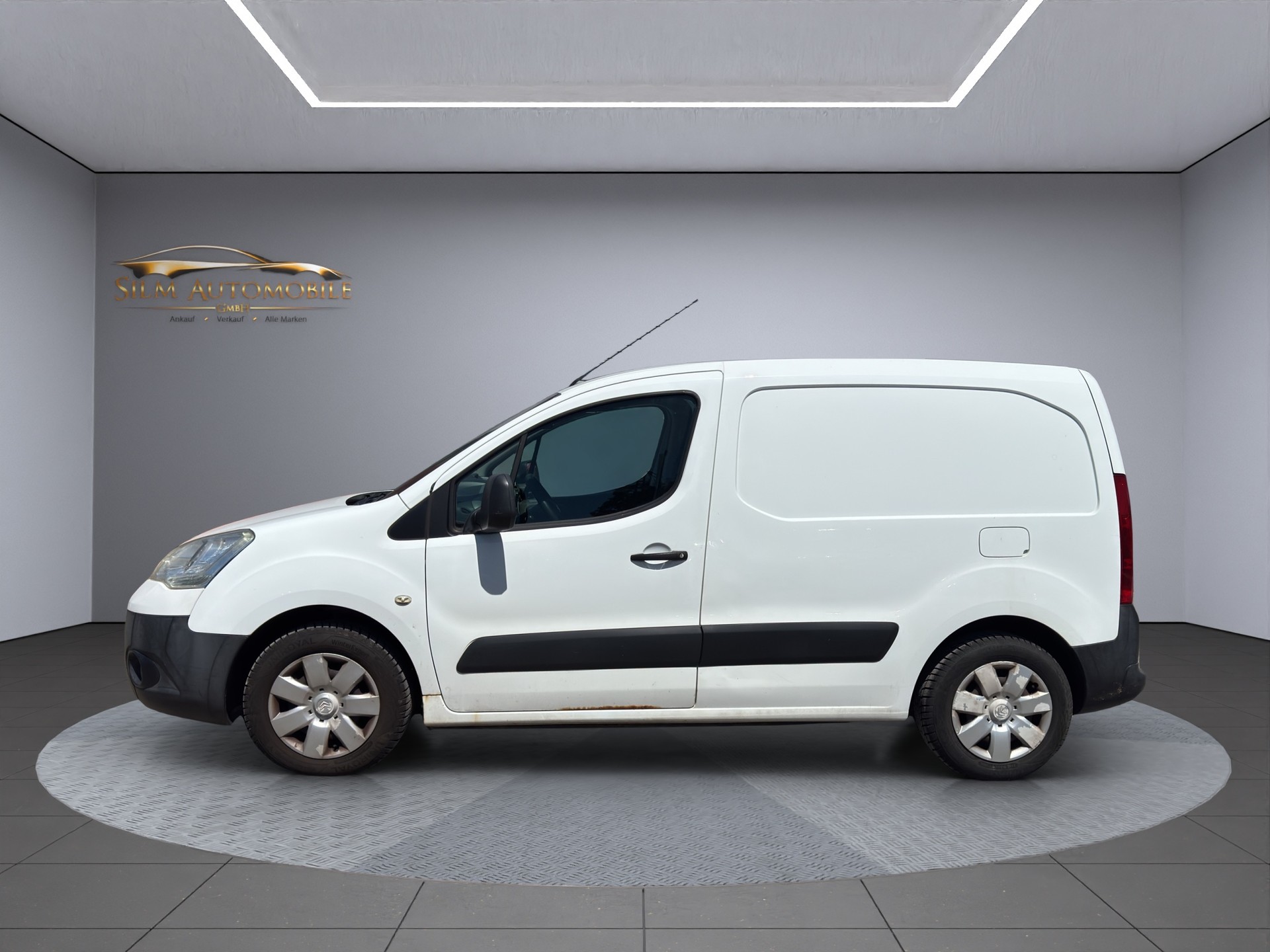 CITROEN Berlingo 1.6HDi 800L Komfort (Confort)-image-7