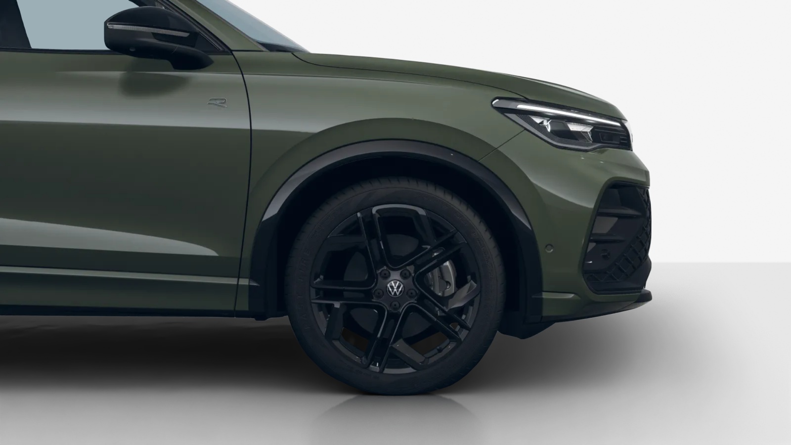 VW Tiguan 2.0 TSI DSG R-Line 4Motion-showroom-element-3