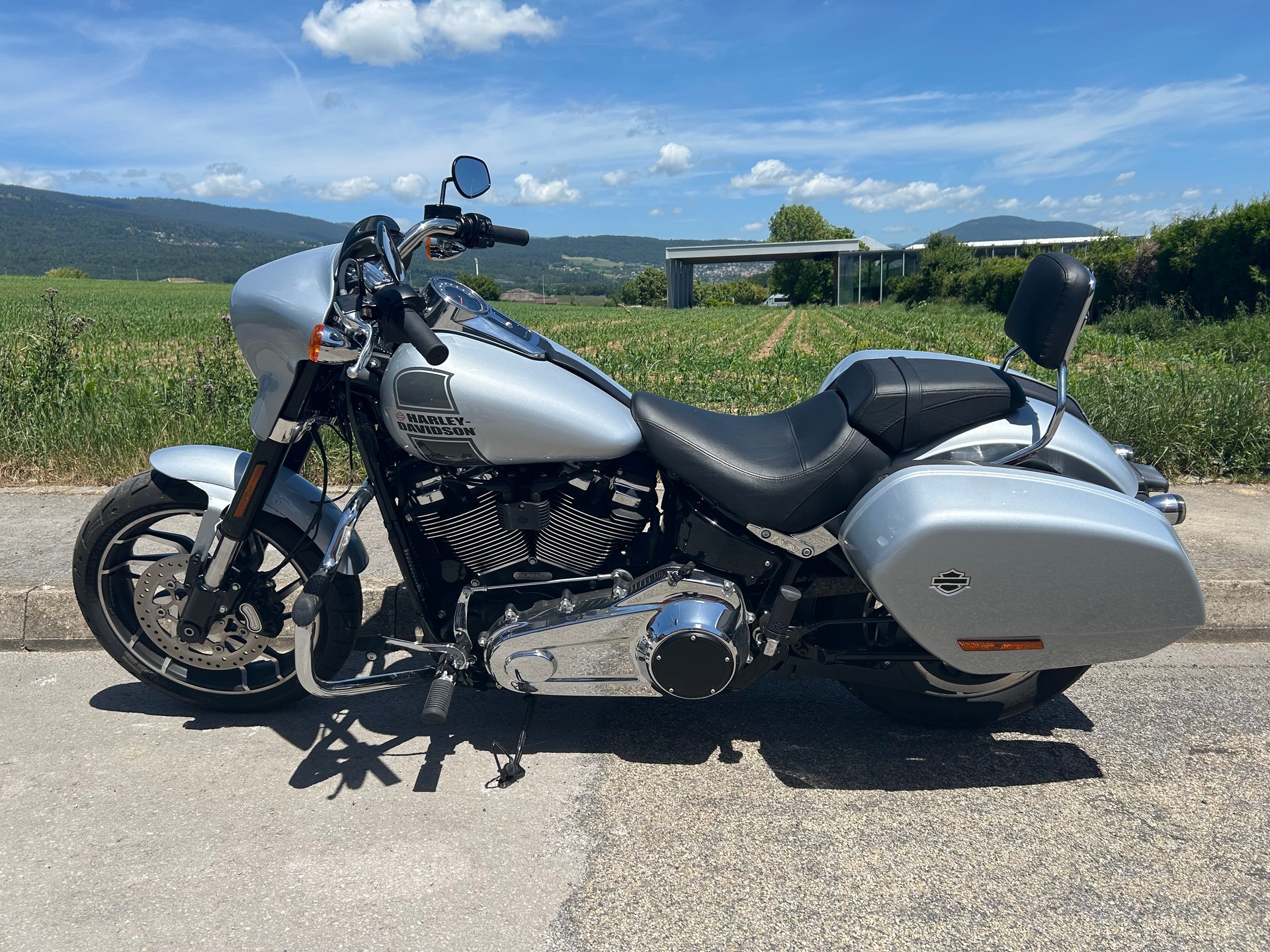 HARLEY-DAVIDSON FLSB Sport Glide Deluxe 107-image-4