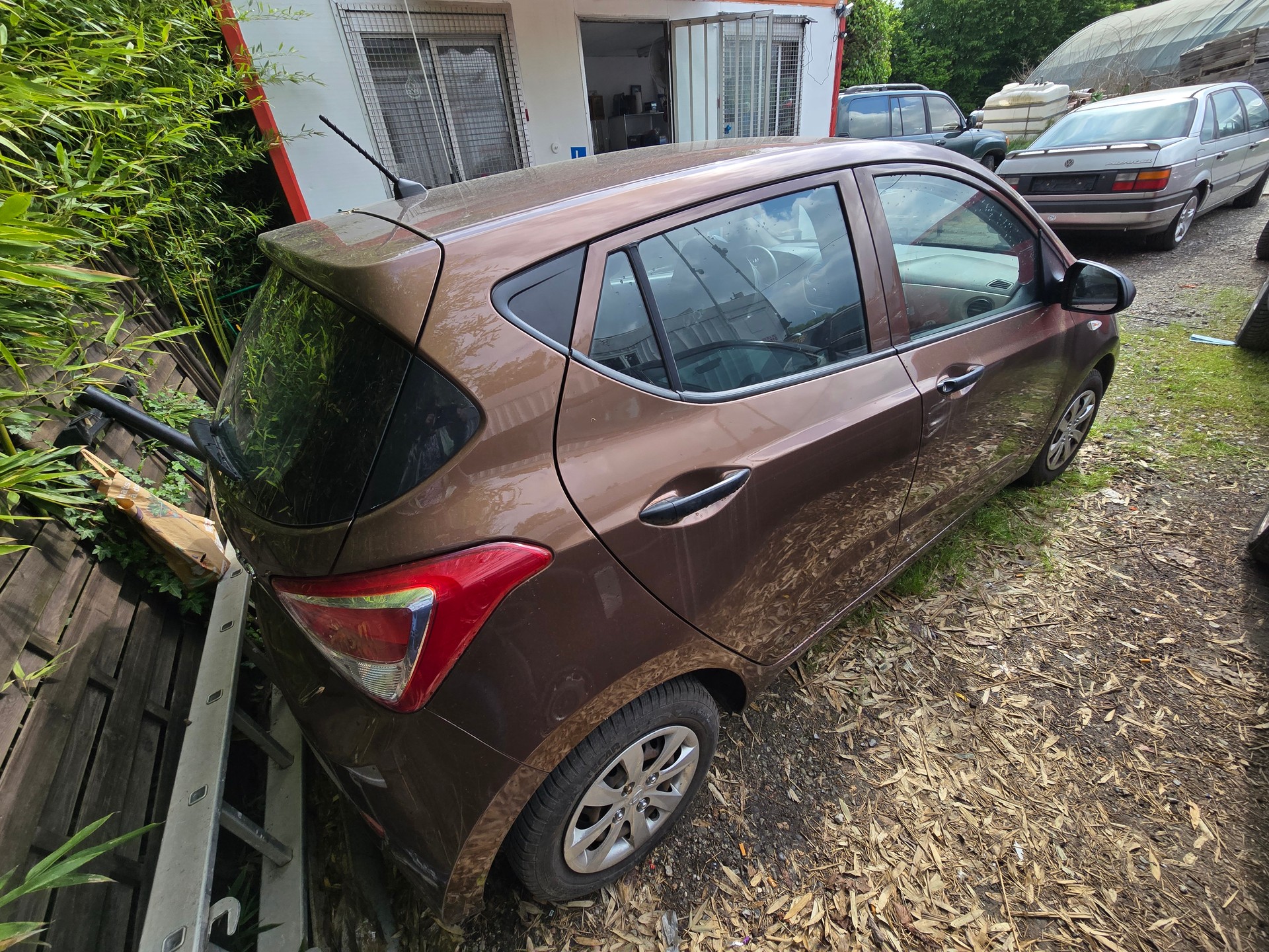 HYUNDAI i10-image-4