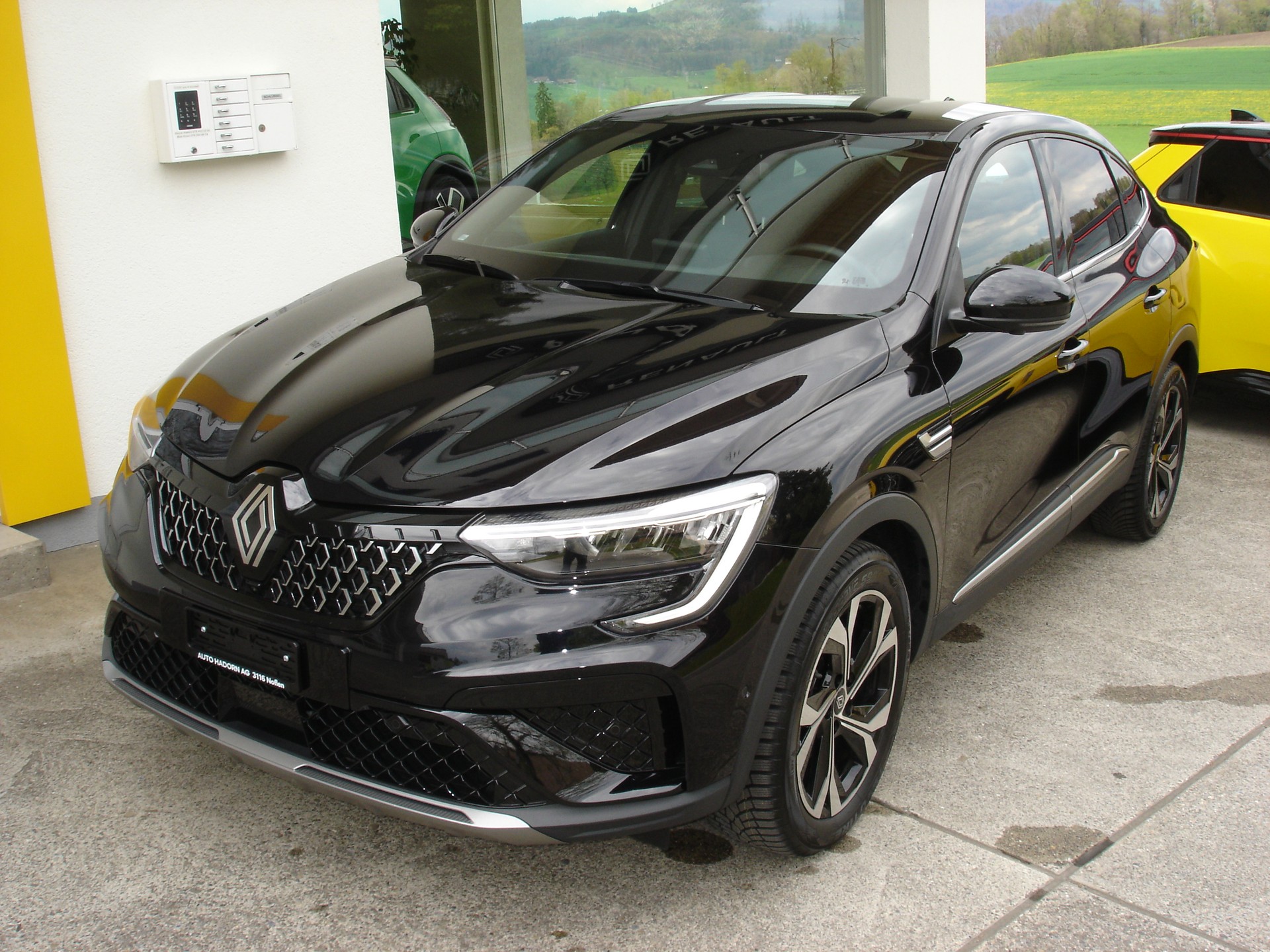 RENAULT Arkana 1.6 E-Techno-image-1