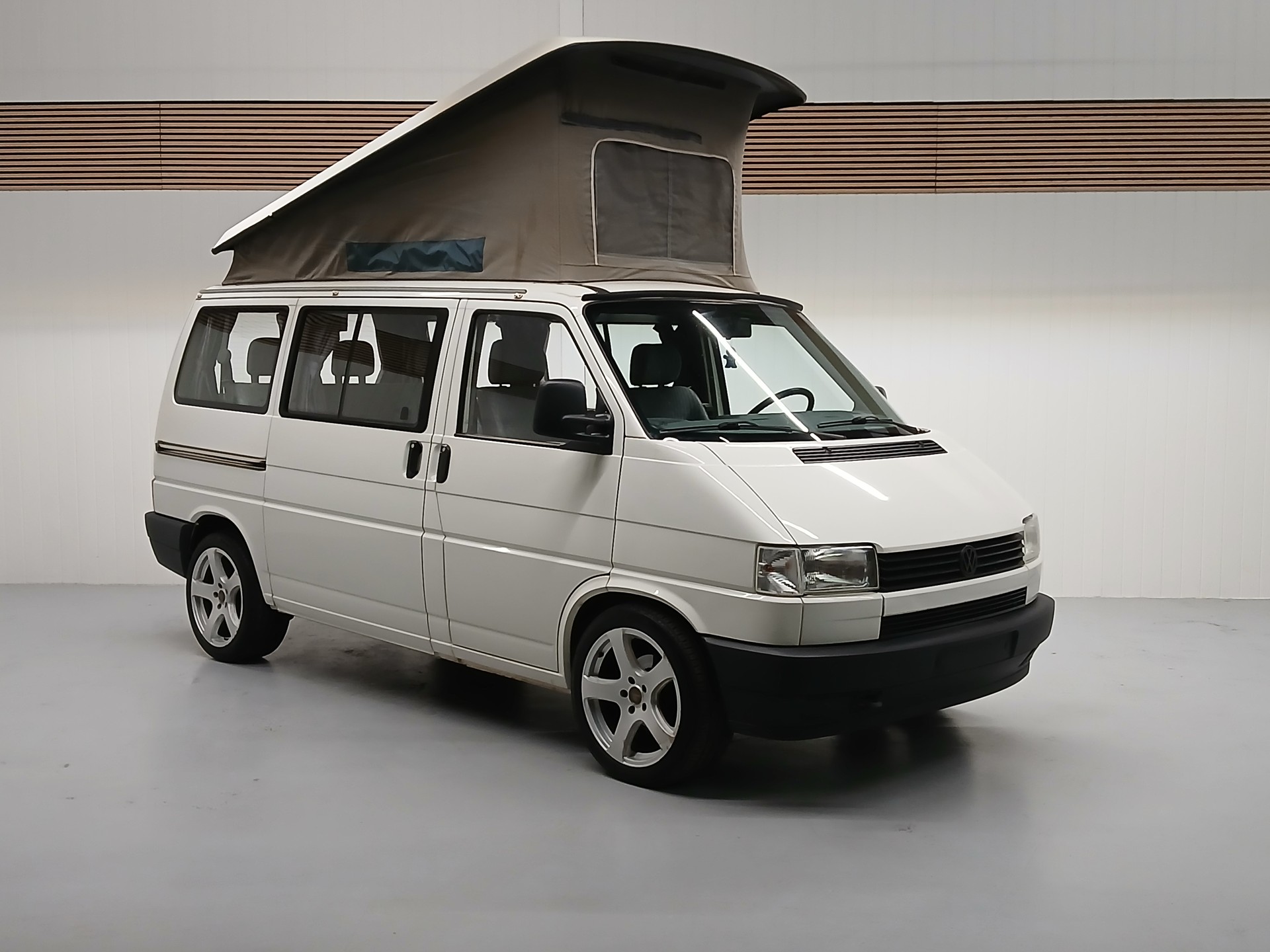 VW T4 Multivan 2.5-image-1