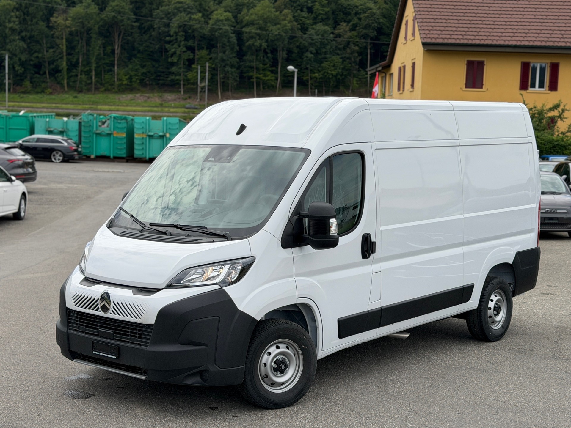 CITROEN Jumper 33 2.2 BlueHDi 140 L2H2-image-12
