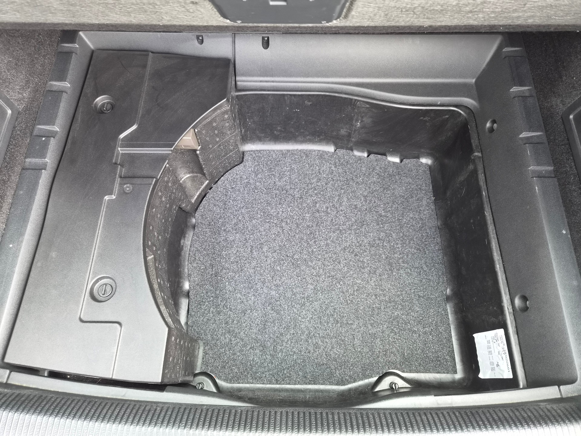 VW Passat Variant 2.0 TDI BMT Comfortline DSG-image-12