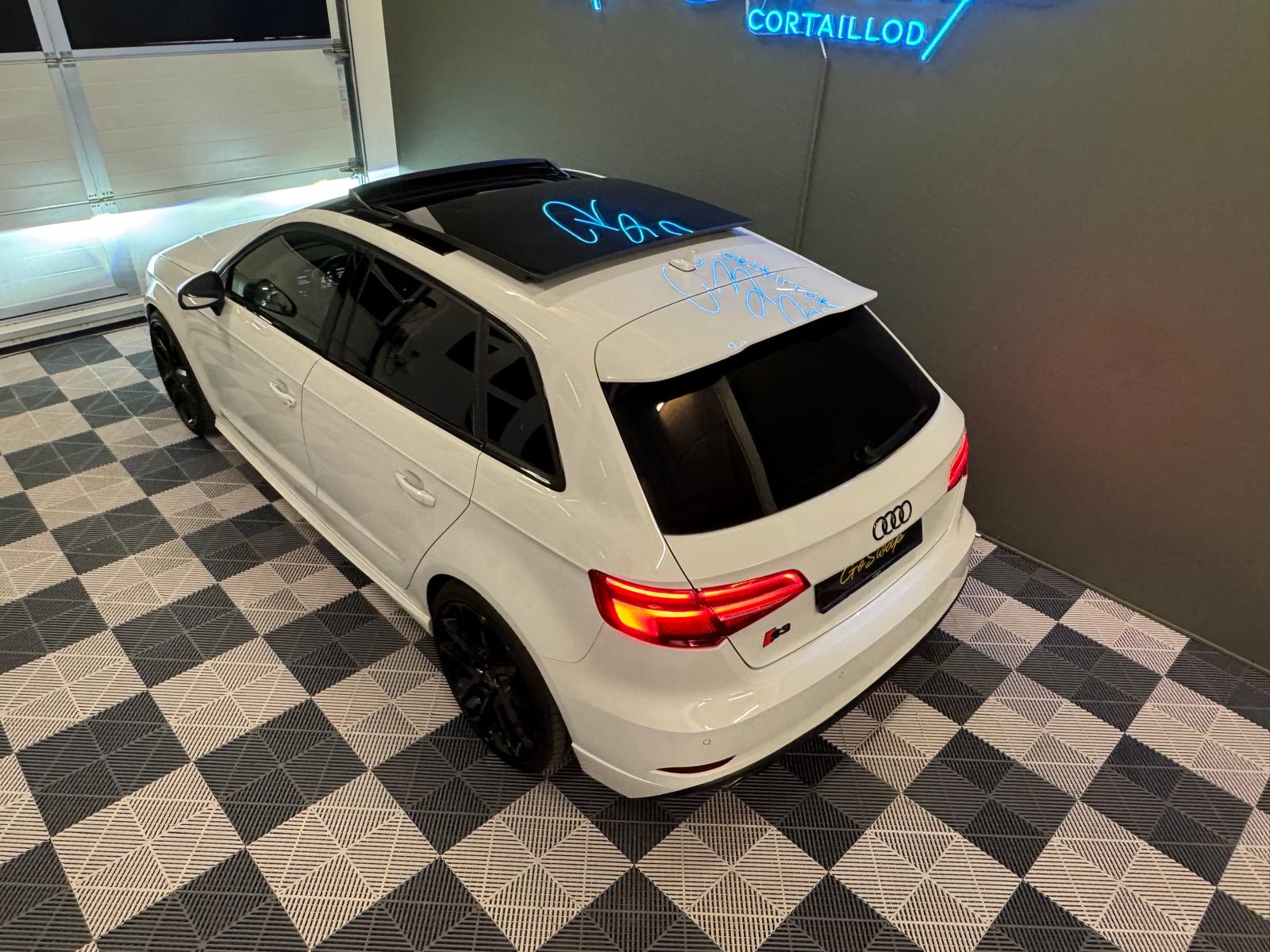 AUDI S3 Sportback 2.0 TFSI quattro S-tronic-image-2