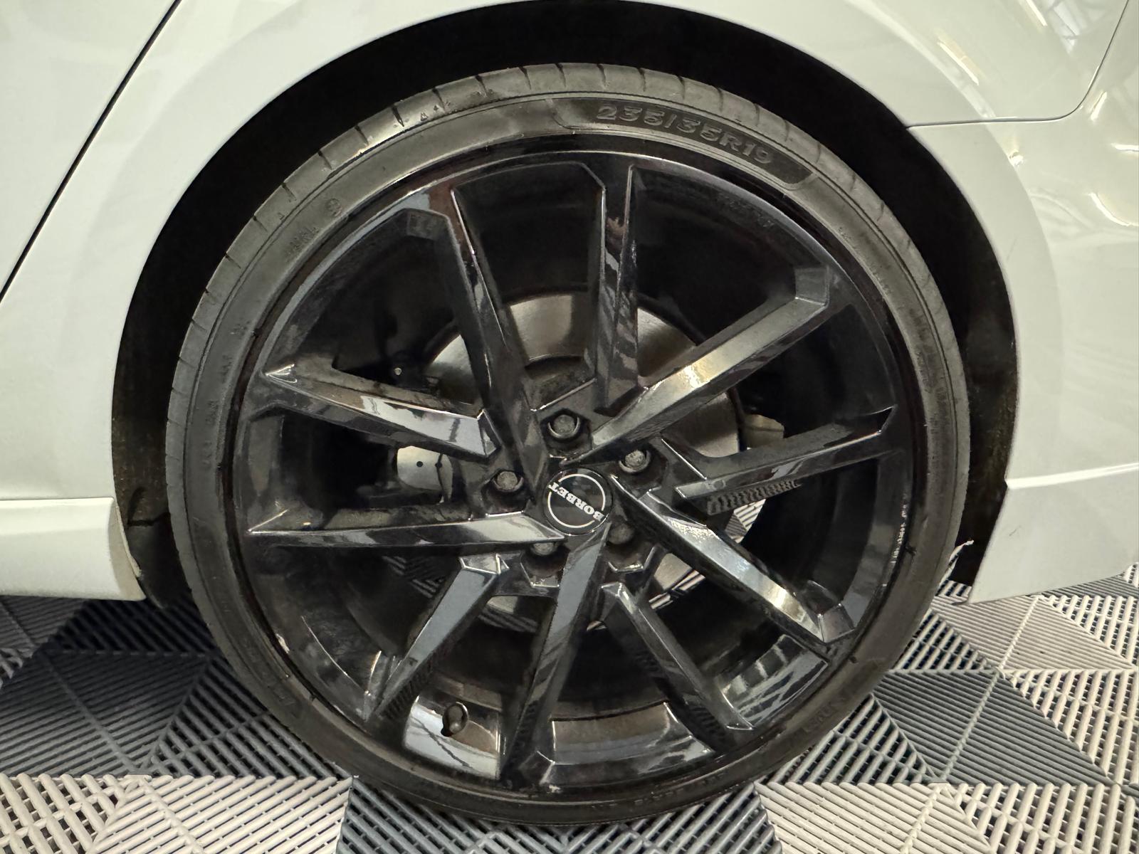 AUDI S3 Sportback 2.0 TFSI quattro S-tronic-image-27