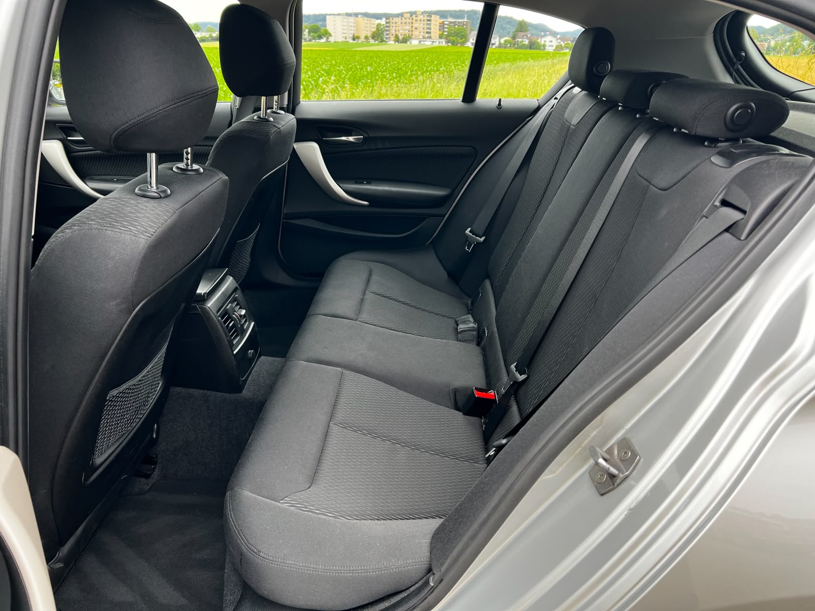 BMW 118d Steptronic-image-11