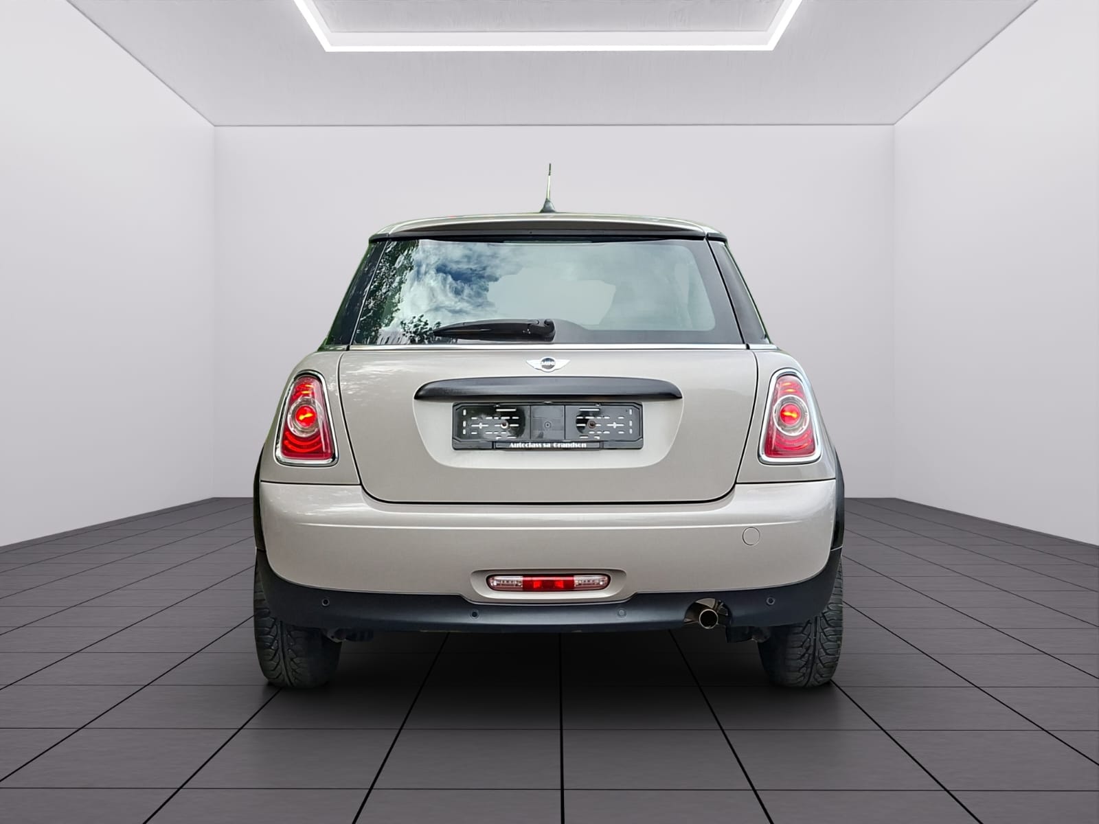 MINI One-image-5