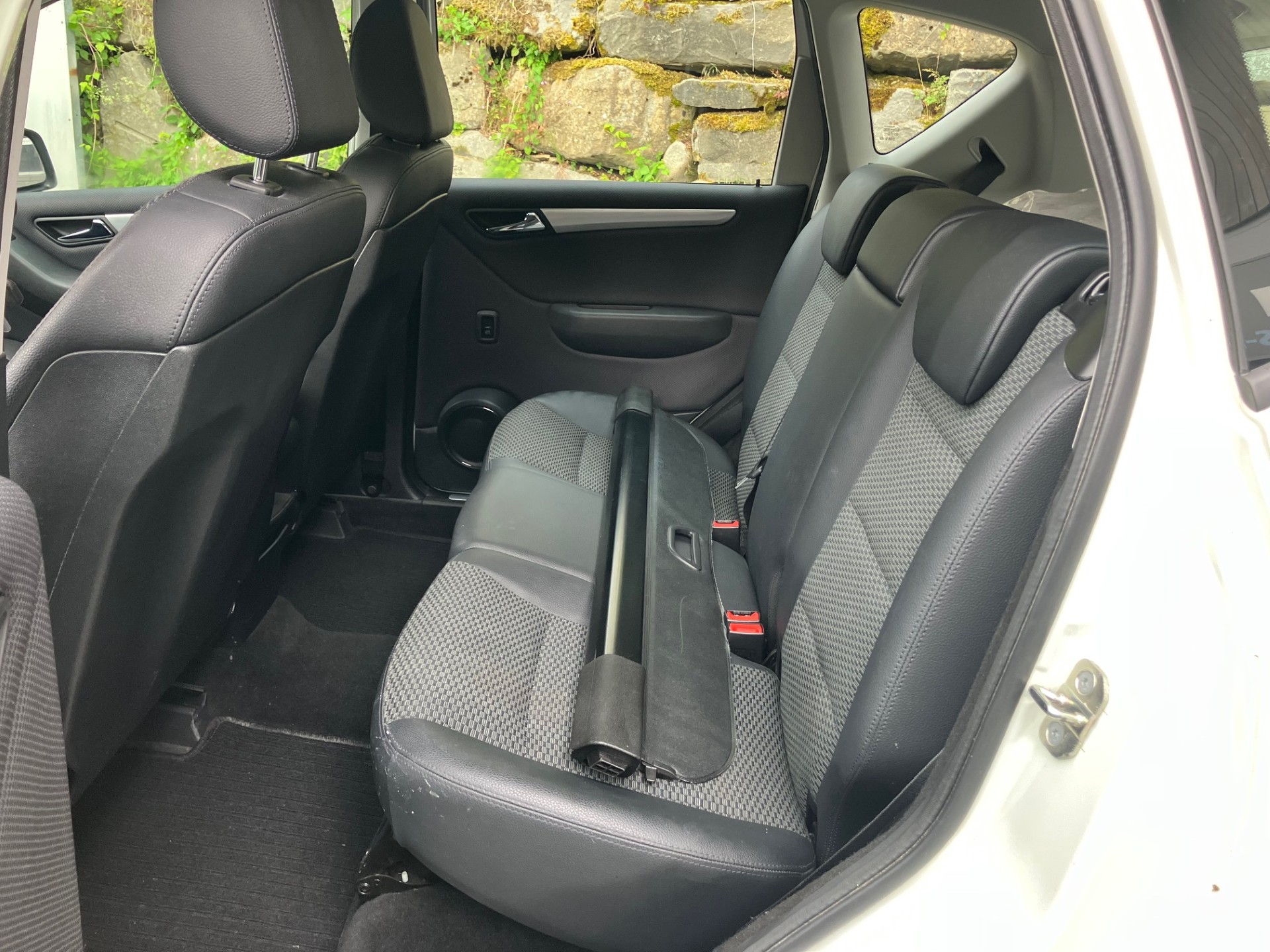 MERCEDES-BENZ A 180 (170) Avantgarde Autotronic-image-2