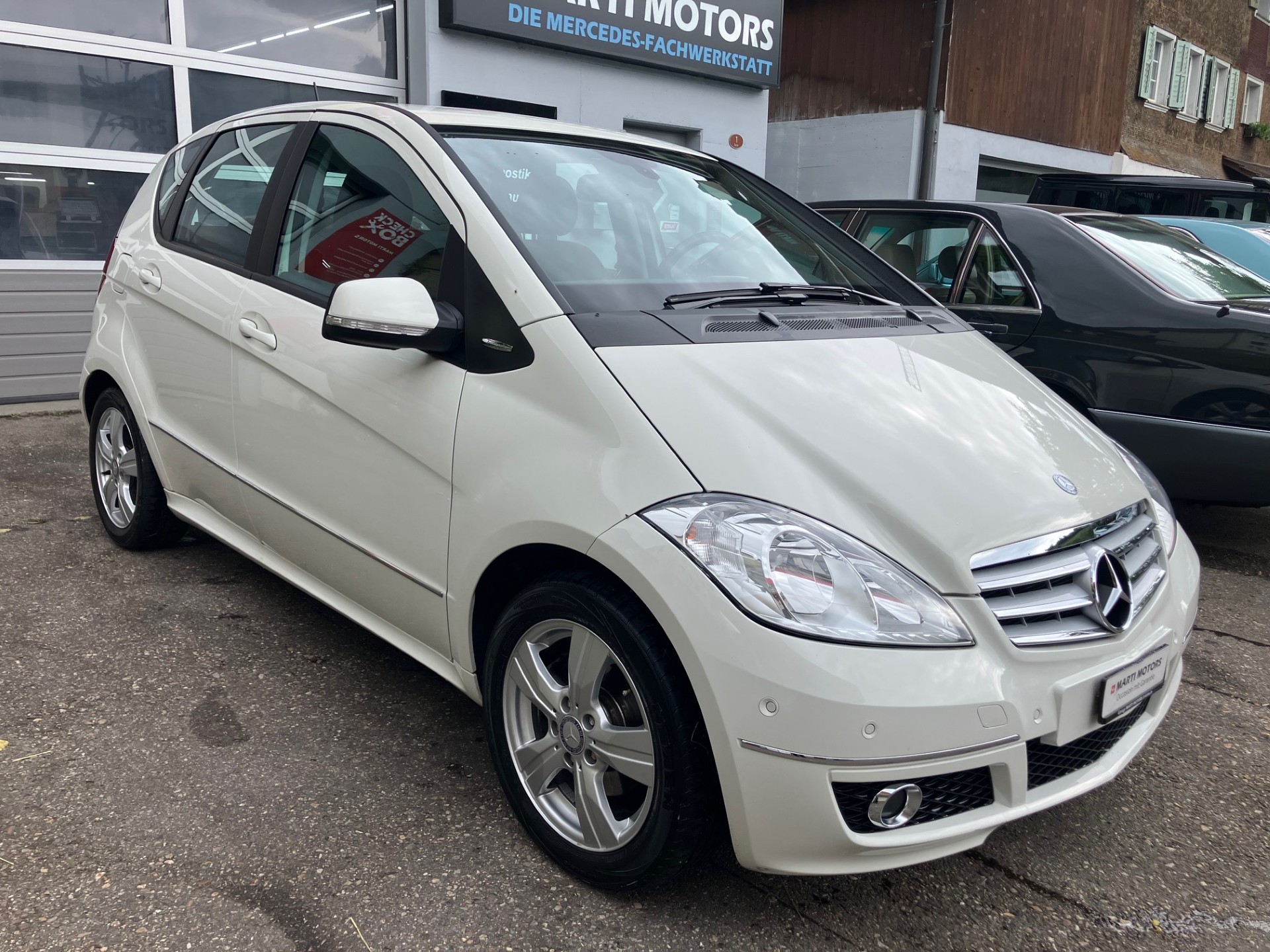 MERCEDES-BENZ A 180 (170) Avantgarde Autotronic-image-12
