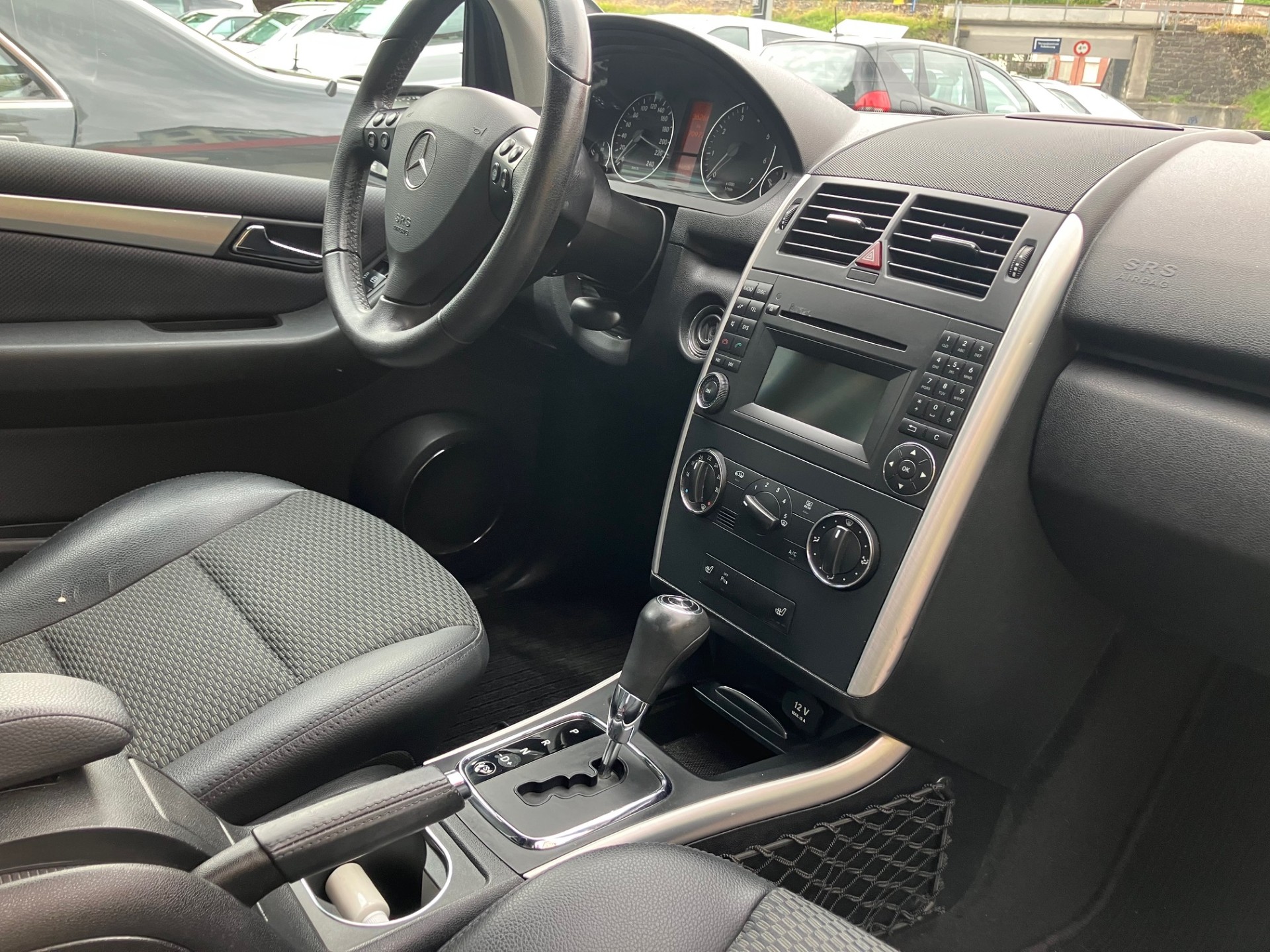 MERCEDES-BENZ A 180 (170) Avantgarde Autotronic-image-6
