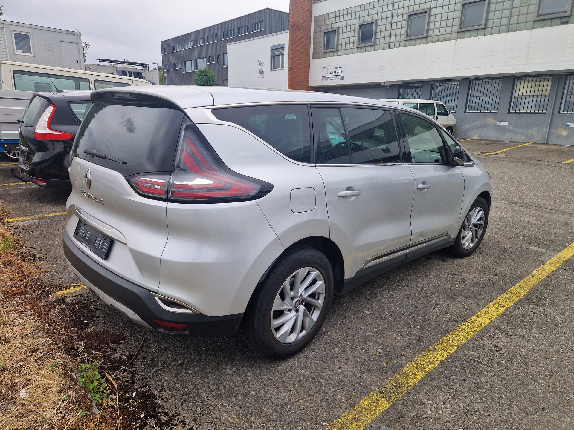 RENAULT Espace 1.6 dCi Initiale Paris EDC-image-5