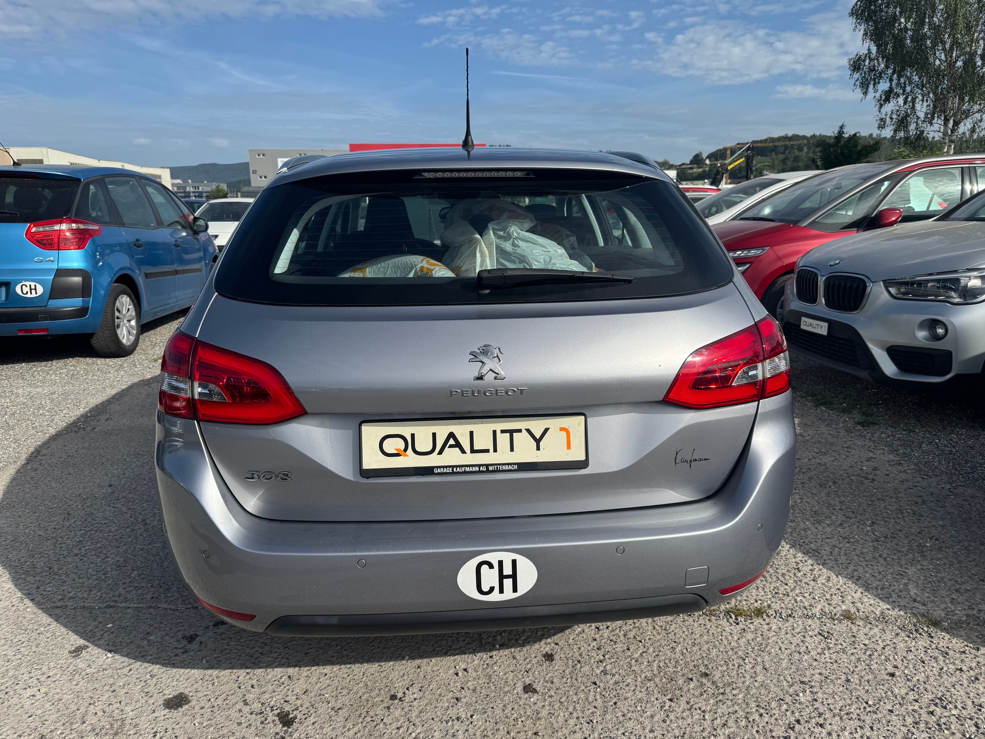 PEUGEOT 308 SW 1.5 BlueHDI Tech Edition EAT8-image-5