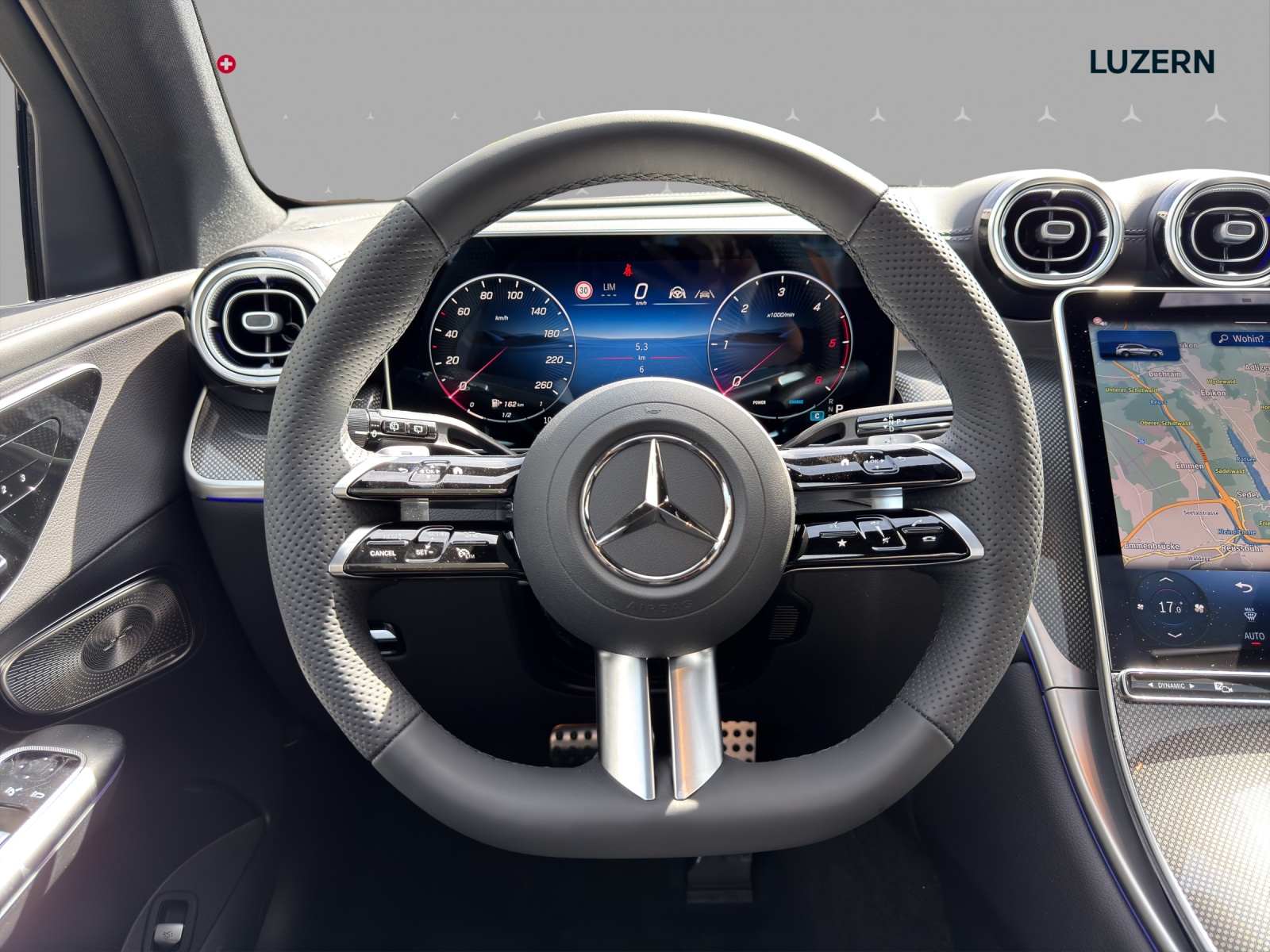 MERCEDES-BENZ GLC 220 d 4Matic 9G-Tronic-image-9