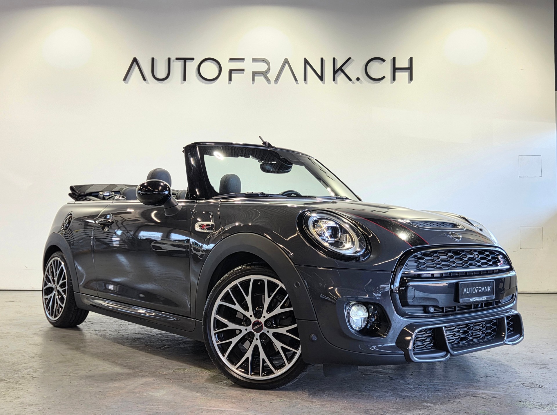 MINI Cabrio F57 2.0i Cooper S SDKG-image-0